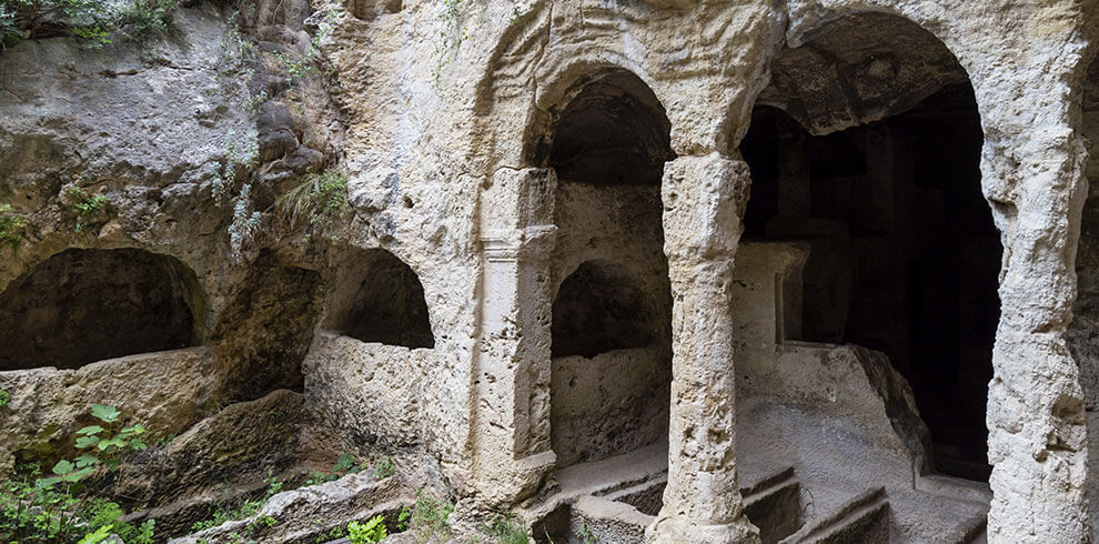 Cave_Tomb_Monument_Antakya_Antioch